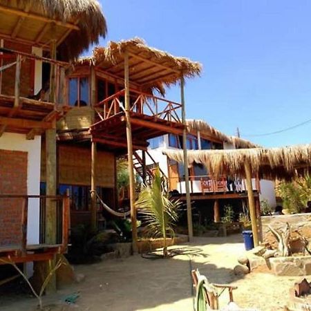 Lapa Lapa Lobitos Bungalows Hotel Bagian luar foto
