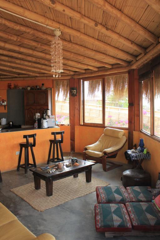 Lapa Lapa Lobitos Bungalows Hotel Bagian luar foto