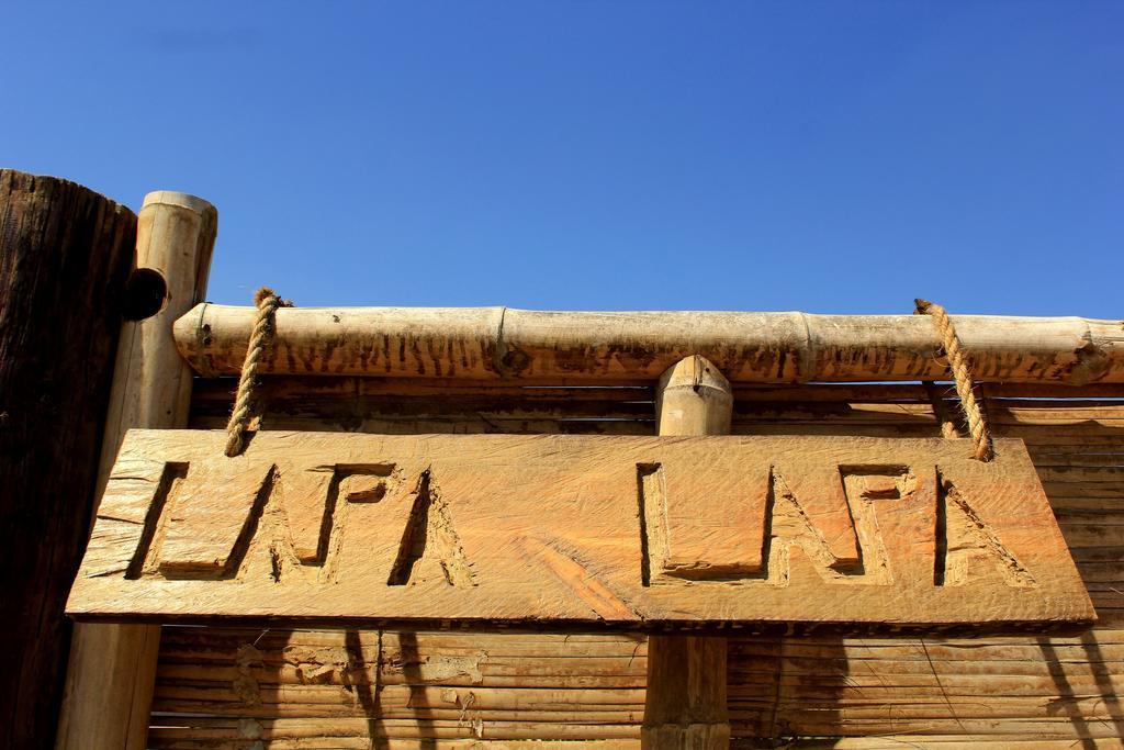 Lapa Lapa Lobitos Bungalows Hotel Bagian luar foto