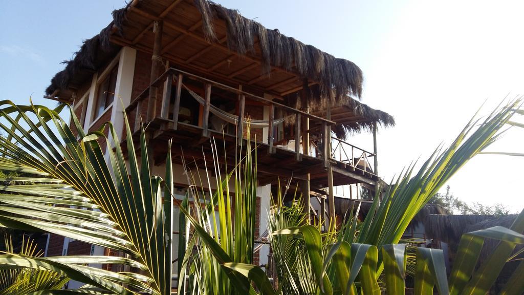 Lapa Lapa Lobitos Bungalows Hotel Bagian luar foto